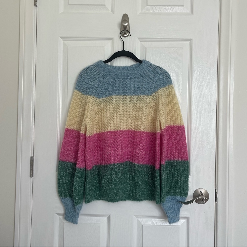 Aritzia Wilfred Colorblock Sweater